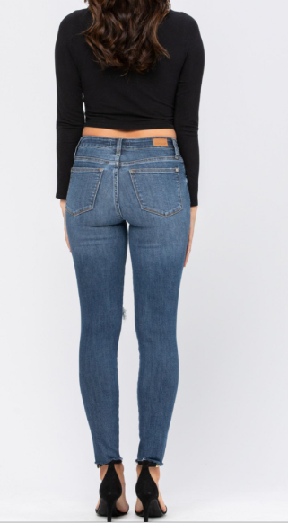 JUDY BLUE DESTROYED KNEE HIGH WAIST SKINNY